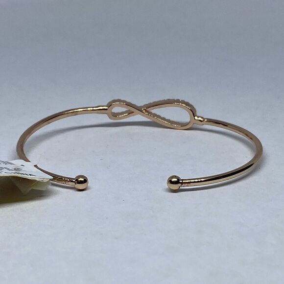 Charter Club Pavé Infinity Cuff Bracelet MSRP $29.50 CP489 - Picture 5 of 5